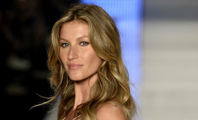 Nоbоdy соmраres to Gisele in a ʙικιɴι. That’s how genes are!